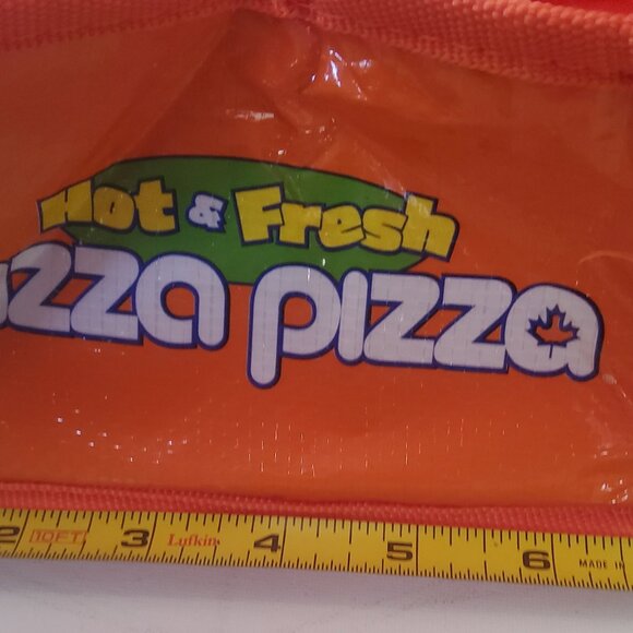 PIZZA PIZZA UNIVERSAL ORLANDO RESORT 2023 SPIDERMAN LUNCHBOX - Picture 9 of 11